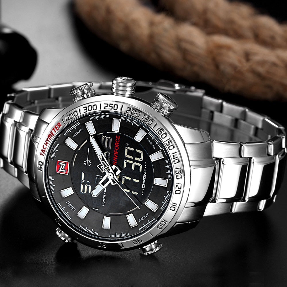 NAVIFORCE NF9093 Herren Multifunktion Militär Chronograph 3BAR Hardlex
